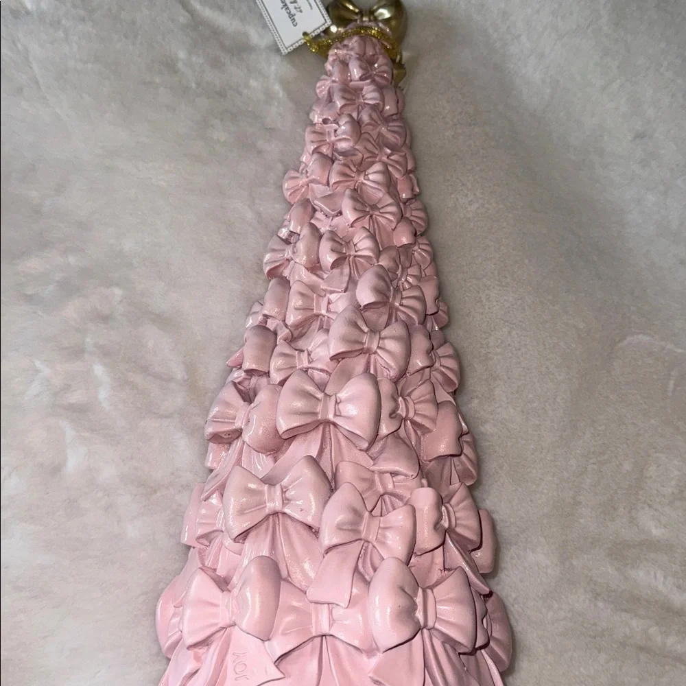 NEW Cupcakes & Cashmere Pink Bow  Tree